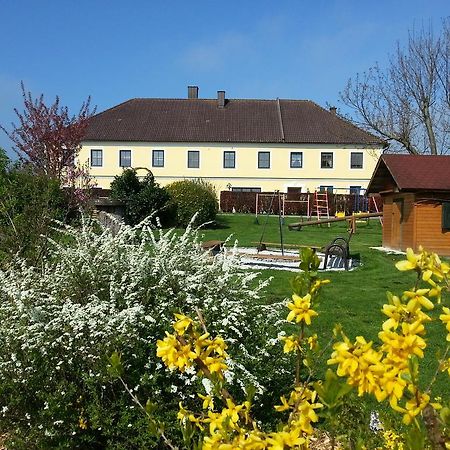 فيلا Familienbauernhof Strassbauer Steinakirchen Am Forst المظهر الخارجي الصورة